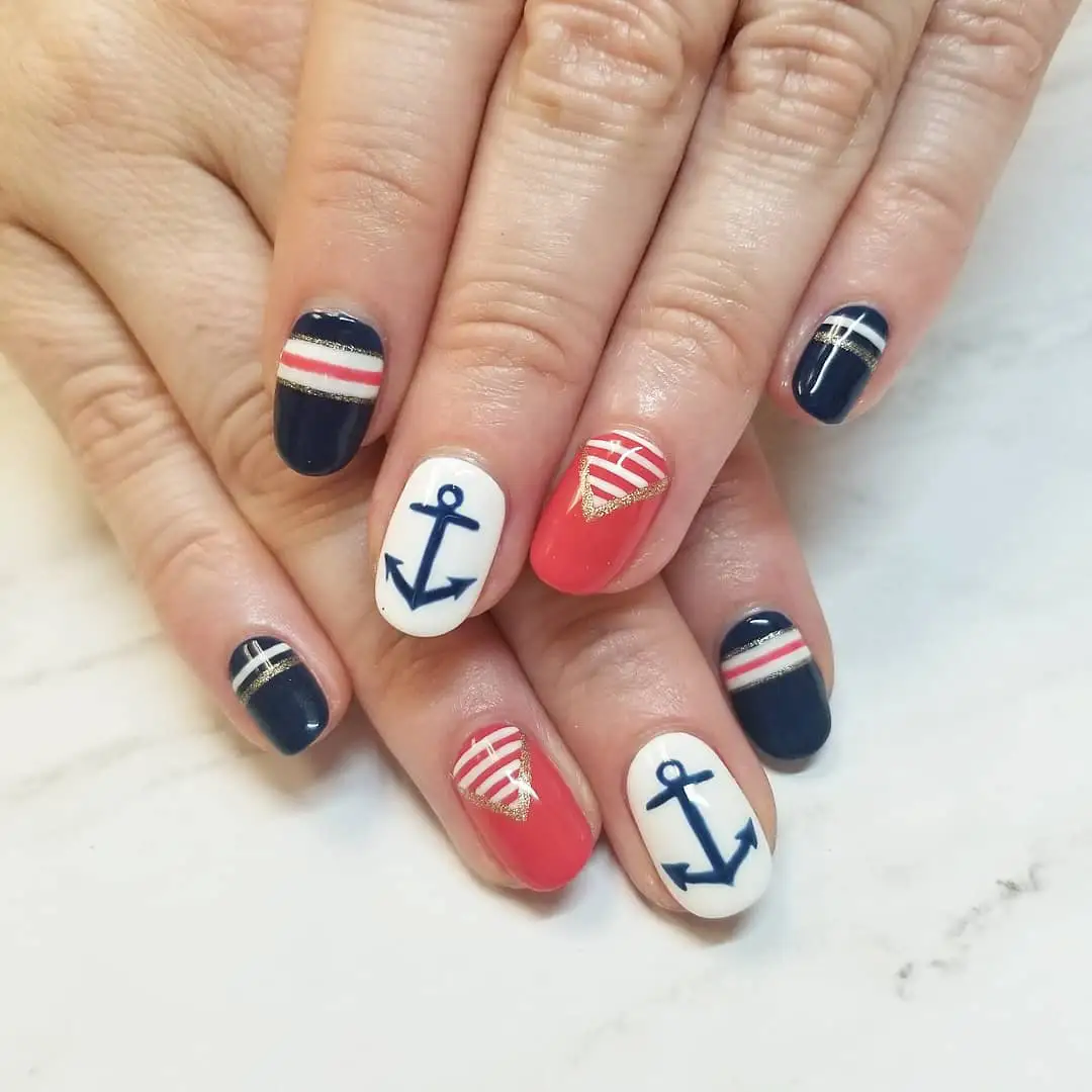 Nautical Patriot Nails View 2