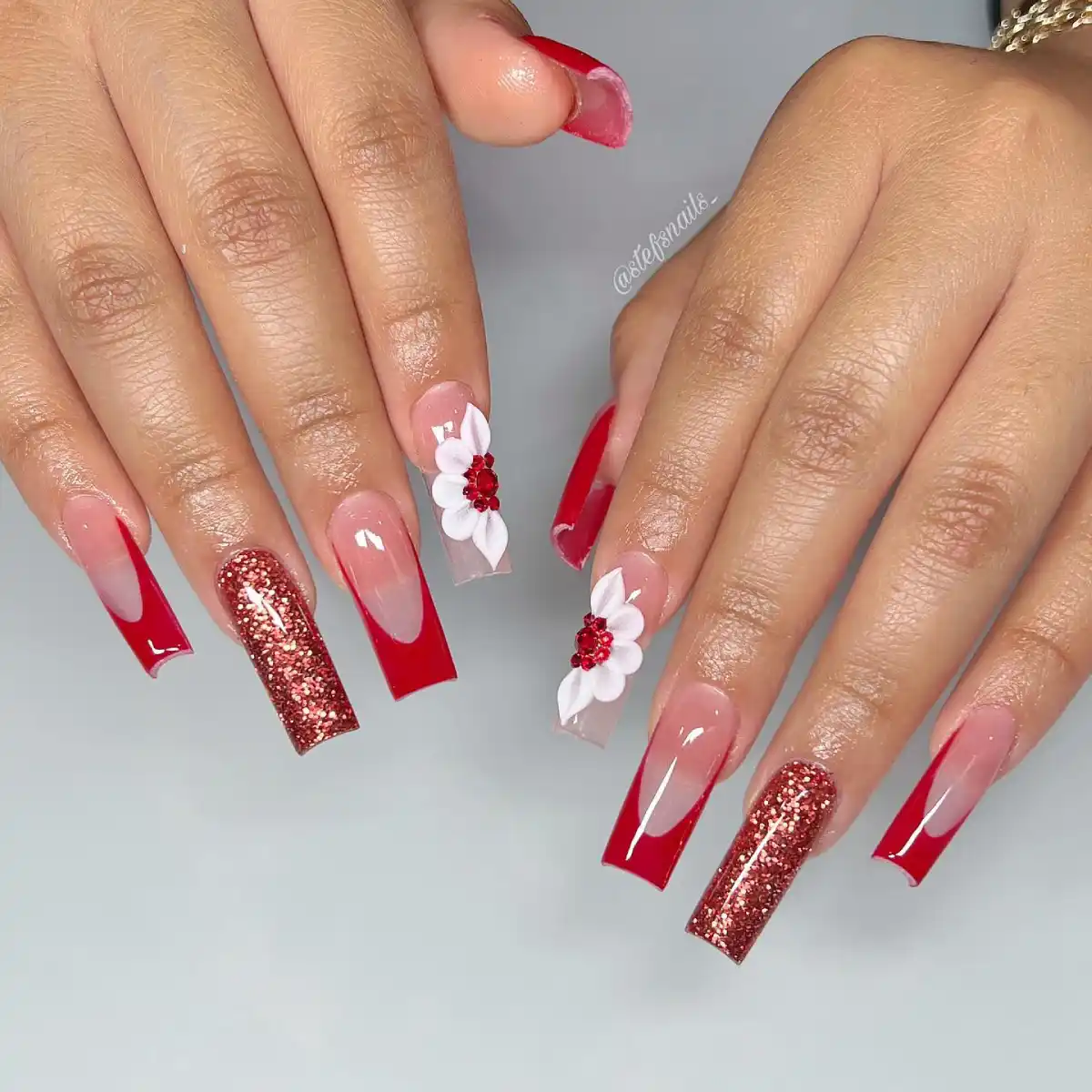 Red French Nails Style Thumbnail 2